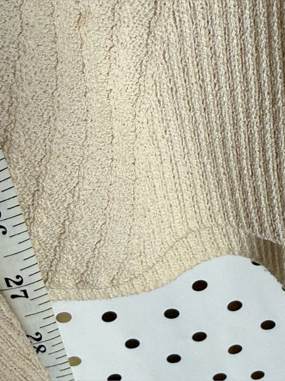 St. John Collection Cream Zip-Front Ribbed Knit Cardigan - Picture 5 of 7